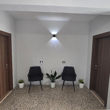 Hotel Aleks Shkodër Buitenkant foto