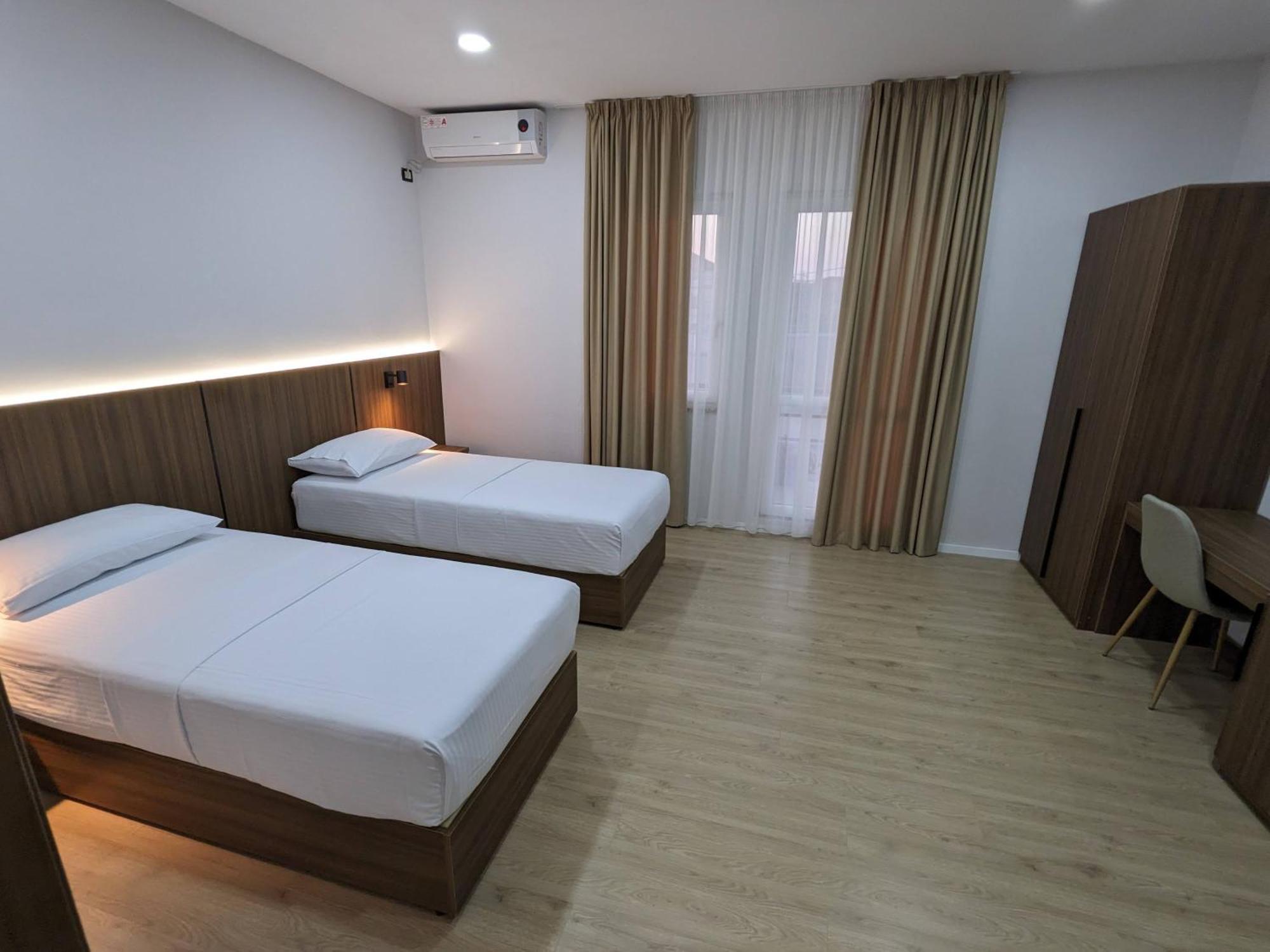 Hotel Aleks Shkodër Buitenkant foto