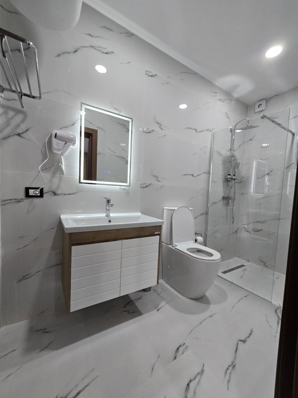 Hotel Aleks Shkodër Buitenkant foto